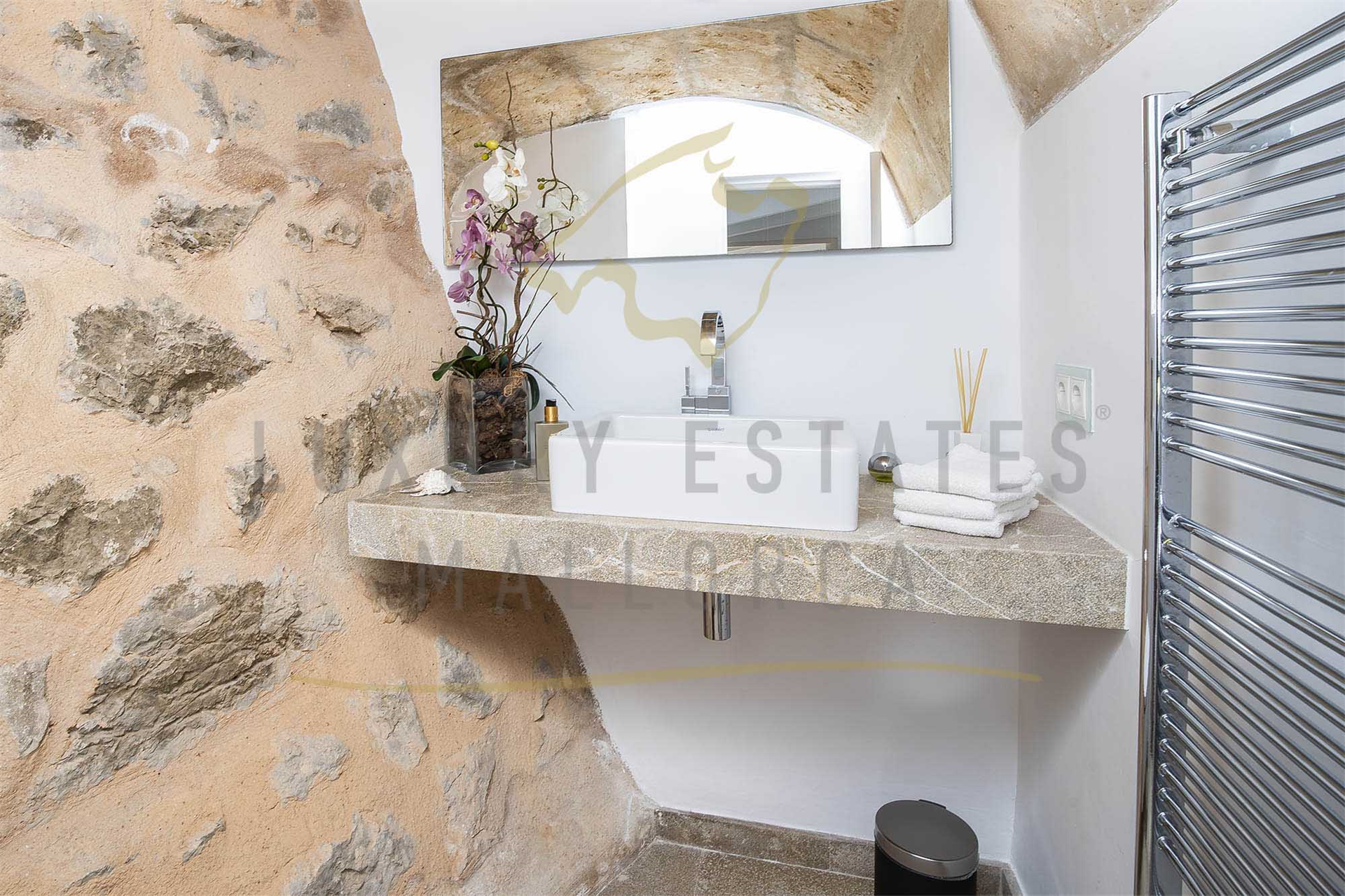 15. Estate for Sale at Modern Mediterranean Finca with sea views and guest houses in Port Andratx on Mallorca Port Andratx, Mallorca,07157 Spain
